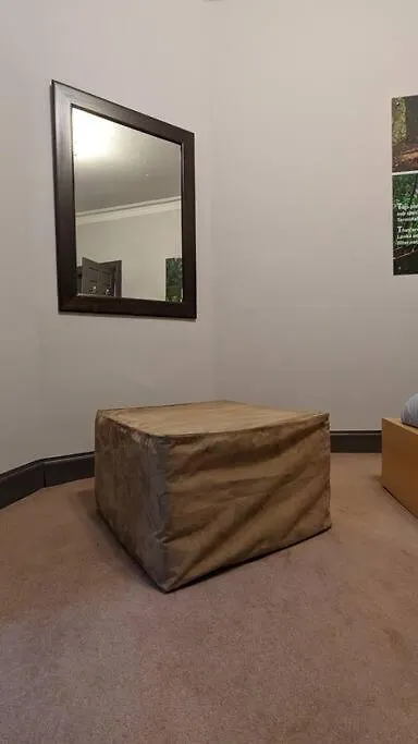 Jamie'S Apartment In Edinburgh